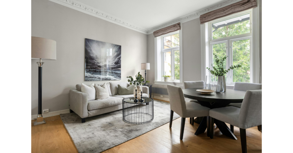 掃除を頑張らなくても落ち着いて過ごせる、物を持たない暮らしの空間